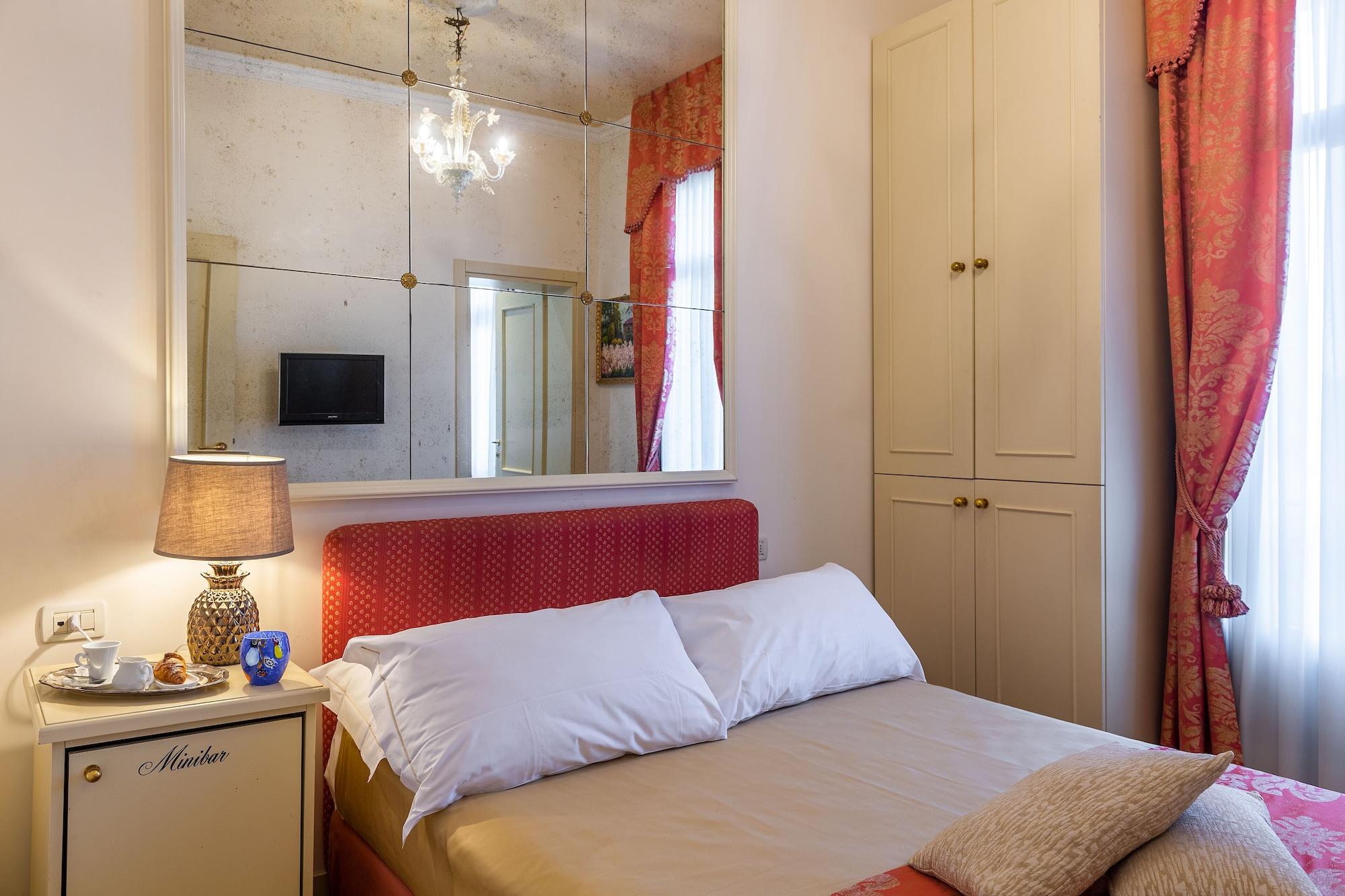 Palazzo Odoni Hotel Venesia Bagian luar foto