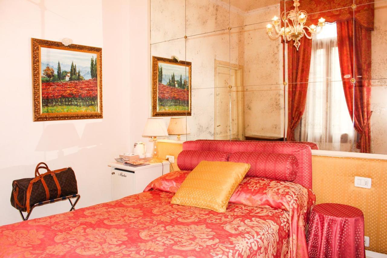 Palazzo Odoni Hotel Venesia Bagian luar foto